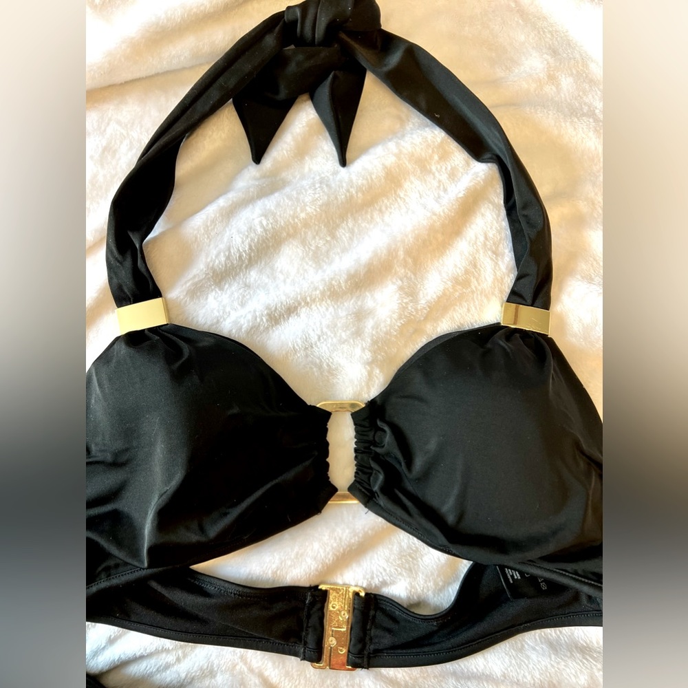 NWOT bikini top 18